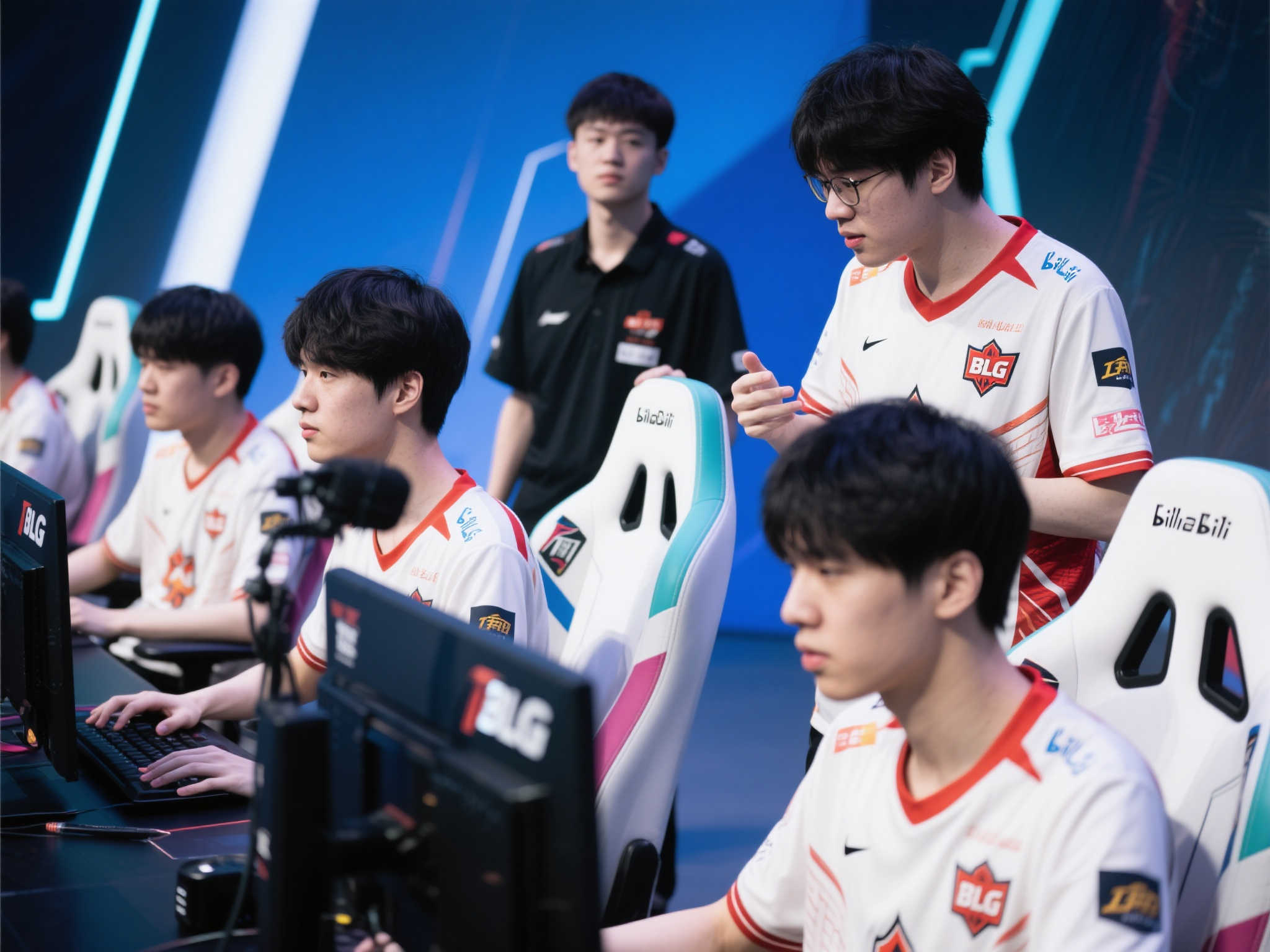 BLG表现实属不佳，管泽元：还未启程，他们已濒临淘汰！